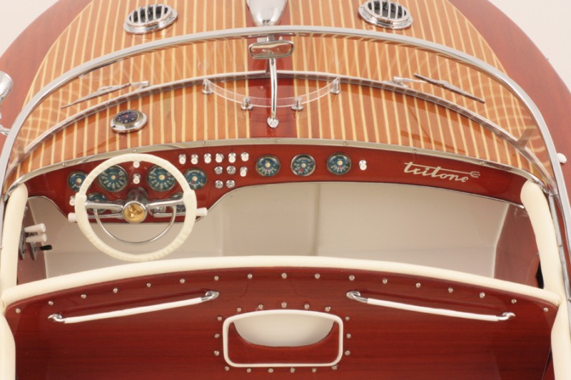 Модель Riva SUPER TRITONE Ivory 82