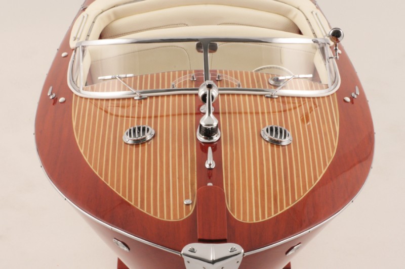 Модель Riva SUPER TRITONE Ivory 82